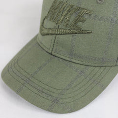 Nike Green & Black Mesh Baseball Cap – Casual Sportswear Hat