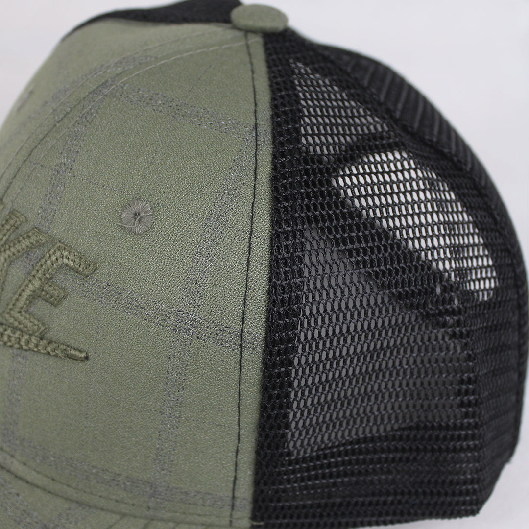 Nike Green & Black Mesh Baseball Cap – Casual Sportswear Hat